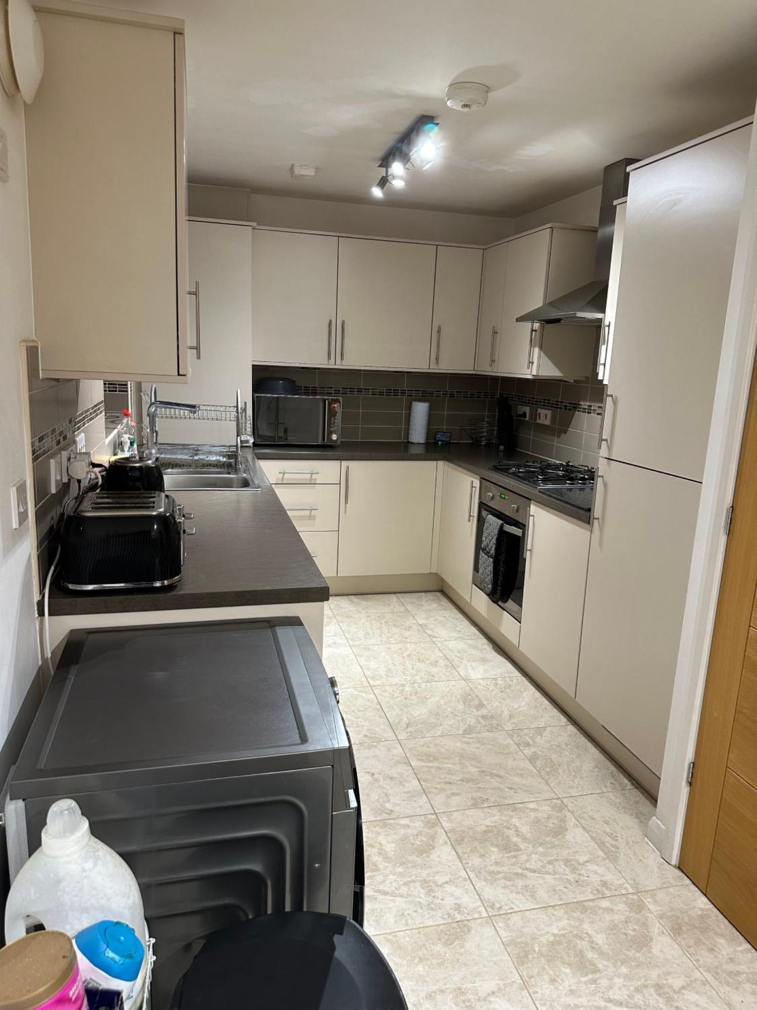 Cosy Double Bedroom In Newcastle Upon Tyne - Access To Shared Kitchen, Shared Lounge And Shared Conservatory Areas Inc Sky Tv And Netflix מראה חיצוני תמונה